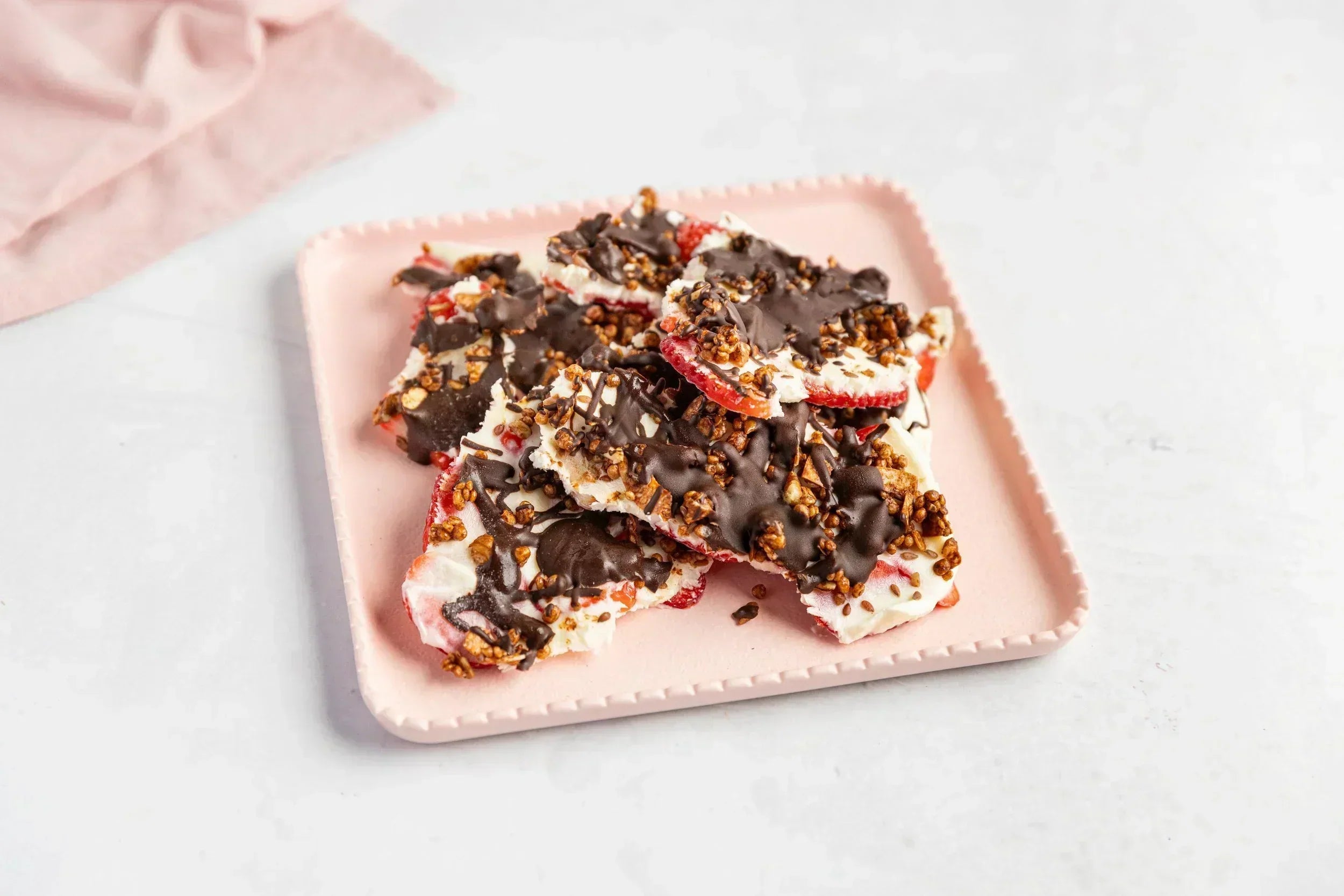 Strawberry Chocolate Yoghurt Bark