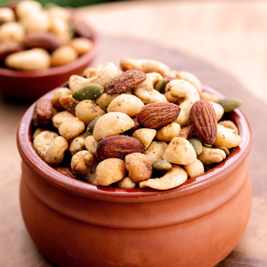 Roasted Nuts Smokey Australian Saltbush