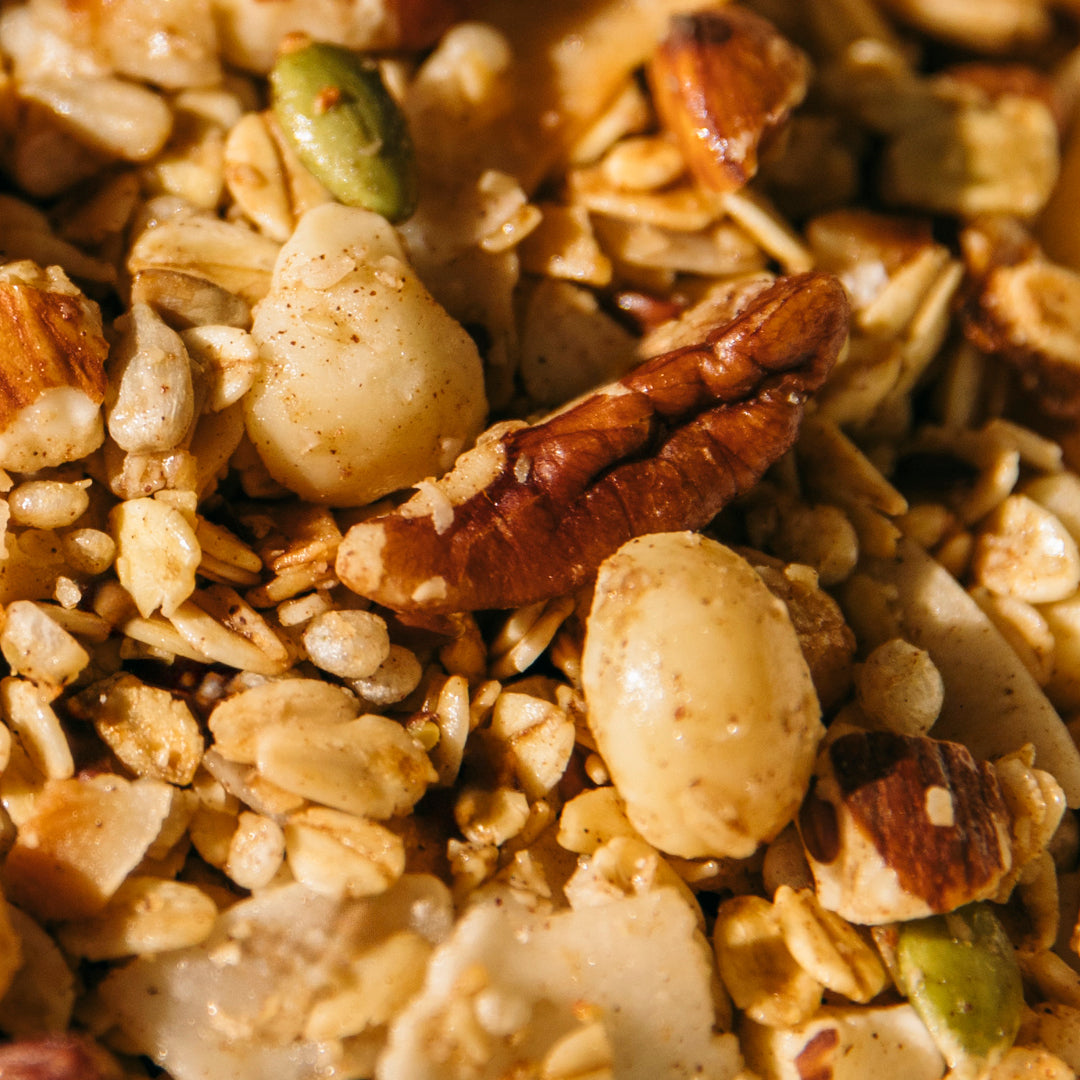Nutty Granola Maple Vanilla Close Up